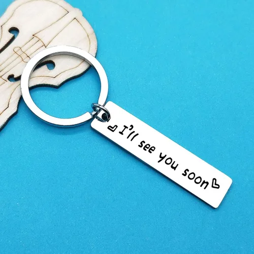 Vista 2 de Xiahuyu Llavero de regalo para relaciones a larga distancia, llavero con texto en inglés "I'll See You Soon", regalos para novio, novia, regalos