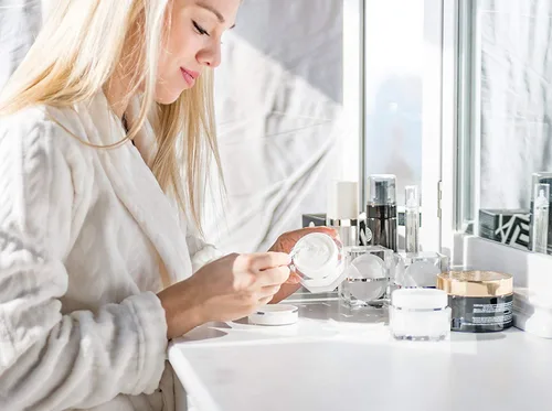 Vista 4 de Forever Flawless Gel exfoliante facial y crema hidratante. Tratamiento facial de dos pasos. Exfoliación de spa en casa e hidratación óptima para un