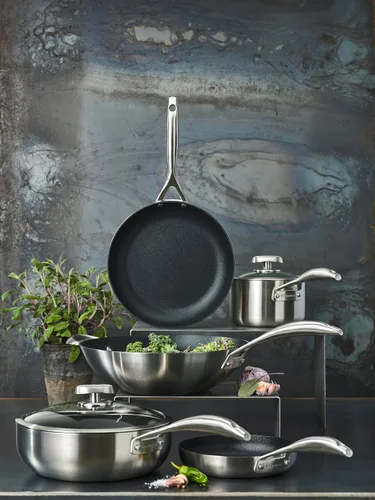 Vista 4 de Scanpan CS+ Sartén profunda con tapa, 4 cuartos de galón, color plateado