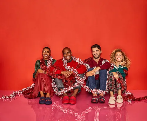 Vista 4 de Dearfoams Divertido suéter navideño feo para hombre