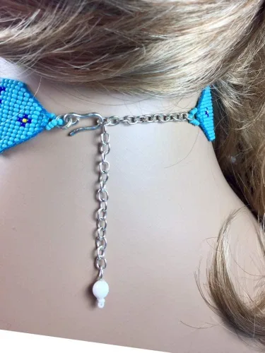 Vista 6 de Collar de Gargantilla de Estilo Nativo con Cuentas de Semillas Trenzadas Azul