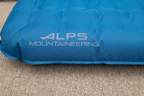 Vista 4 de ALPS Mountaineering Cama de aire Vertex, colchón inflable individual o queen, bomba versátil incluida