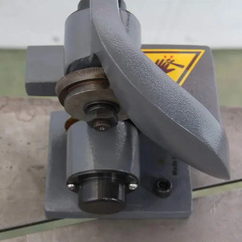 Vista 6 de KAKA Industrial Cizalla de chapa sin garganta, tijeras de metal de 0.079 pulgadas (0.079 in), cortador de banco manual de calibre 20