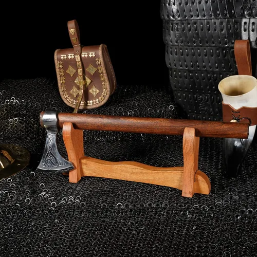 Vista 6 de Mythrojan Soporte de espada medieval de madera maciza horizontal para katana, samurái, gladiador, espadas cruzadas, soporte de mesa elegante, 1 nivel