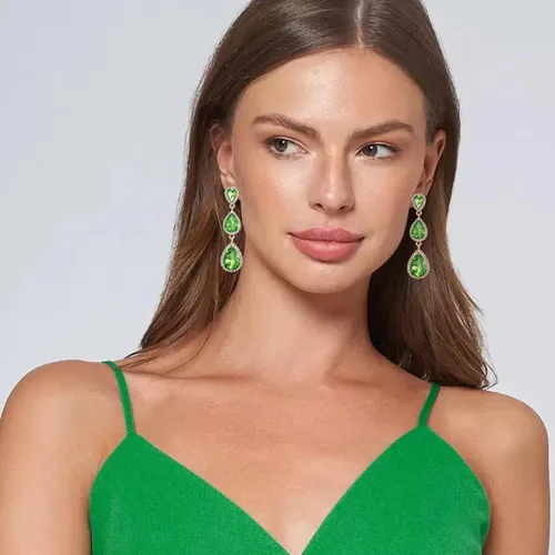 Vista 131 de EleQueen Pendientes de cristal austriaco en tono dorado para mujer, forma de pera de 2.5 pulgadas, color esmeralda