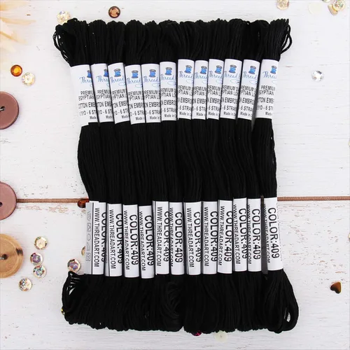Vista 25 de 12 madejas ThreadArt Premium de hilo de bordar de algodón egipcio de fibra larga Gris antiguo 6 hilos divisibles de 8.75 yardas cada uno