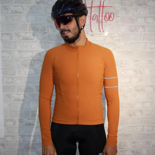 Vista 4 de YKYWBIKE Camisetas de ciclismo de manga larga de forro polar para mantener el calor, chaquetas de ciclismo para hombre, suéter de ciclismo