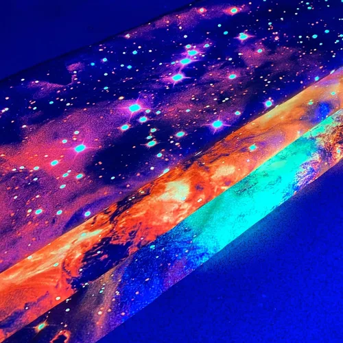 Vista 6 de PSYHILAR Blacklight Tapestry - Póster para colgar en la pared, diseño de galaxia, nebulosa, estrellas, galaxia, nebulosa, universo neón, reactivo a