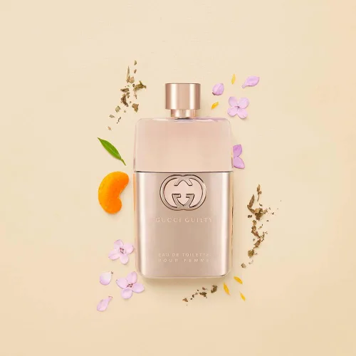 Vista 5 de Gucci Guilty by Gucci - Eau de Toilette en espray para mujer, 1.6 onzas