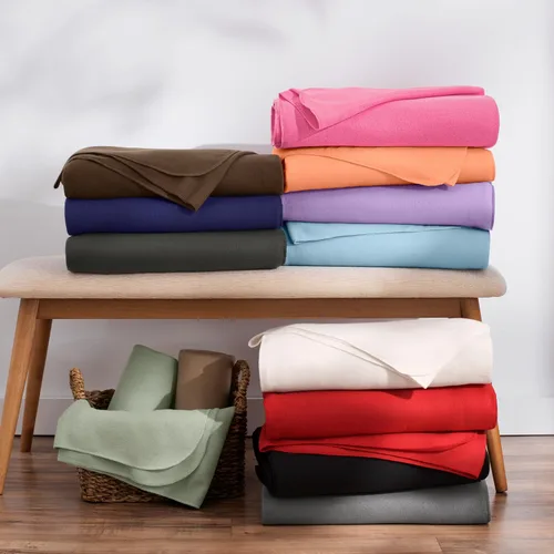 Vista 4 de Arkwright - Mantas de forro polar a granel – Paquete de 6 – Manta ultra suave y acogedora para automóvil, campamento, sofá, oficina, aire libre