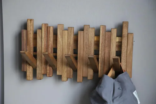 Vista 3 de Perchero de Piano de Madera Natural Montado en la Pared Perchero de Pared Gancho de Pared Abatible con 5 Ganchos Gancho de Pared para Entrada