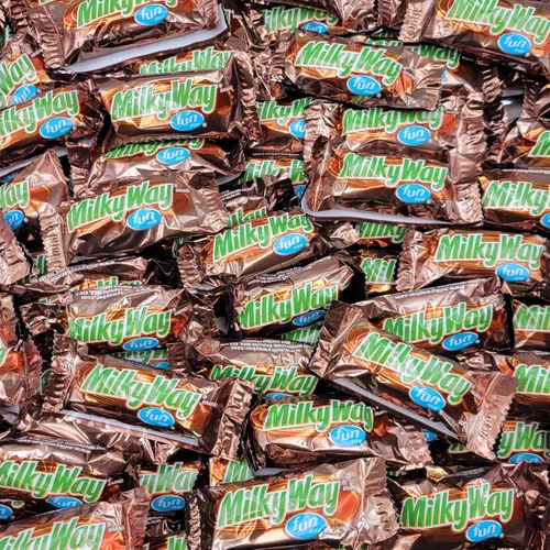 Vista 2 de Yummy Chew Milky Way Barras de caramelo de chocolate, barras de caramelo de la Vía Láctea de tamaño divertido, barras de chocolate a granel