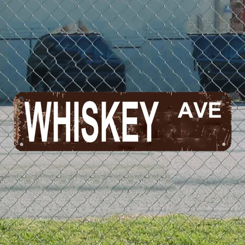 Vista 2 de Letrero de whisky de calle con texto en inglés «Man Cave Barrel», decoración de bar para el hogar, bar, bar, sótano, salón rústico, barril