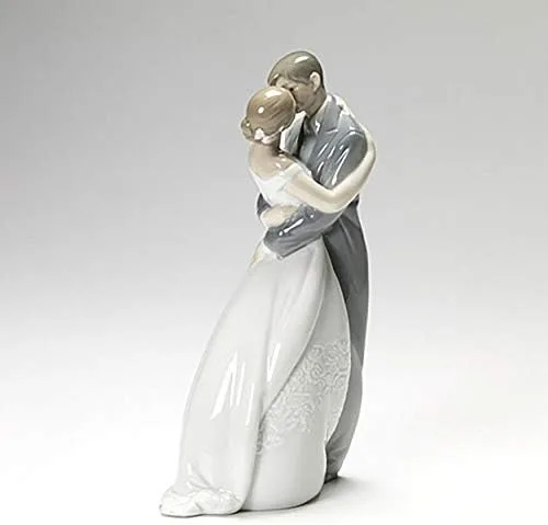 Vista 3 de Lladro Nao 02001613 A KISS Forever - Figura de porcelana vidriada