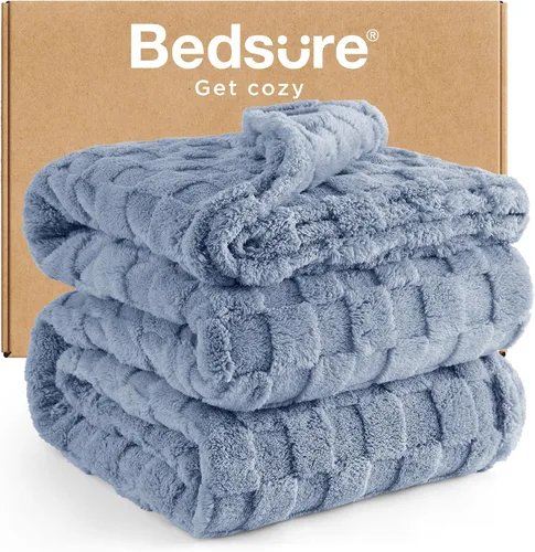 Vista 11 de Bedsure GentleSoft - Manta verde salvia para sofá, manta de forro polar a cuadros, regalos de Navidad para mujeres, hombres y niñas, bonita manta