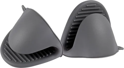 Vista 3 de 2 pares de guantes de horno de silicona resistentes al calor, ideales para sujetar elementos de cocina (negro y gris) Manoplas de silicona