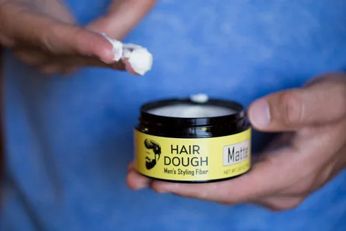 Vista 3 de Hair Dough Arcilla moldeadora para peinar para hombres, cera de acabado mate para peinar el cabello, pasta de cera de fijación fuerte sin brillo