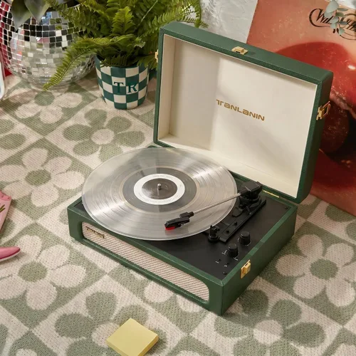 Vista 15 de Vinyl Record Player with Speakers Bass & Treble Control Turntable Green