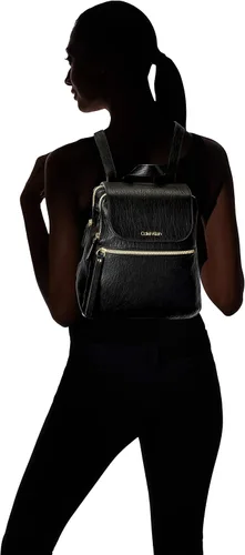 Vista 8 de Calvin Klein Elaine Bubble Lamb - Mochila con solapa