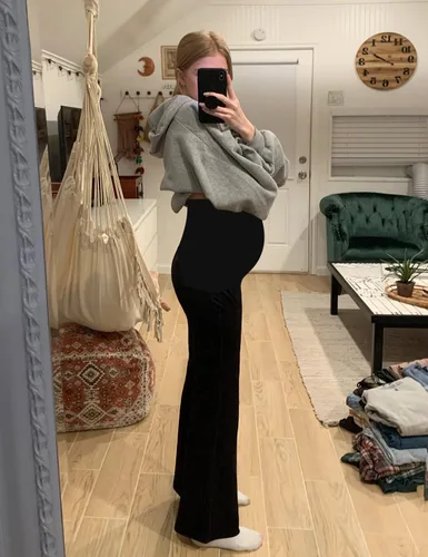 Vista 2 de Pantalones acampanados de maternidad sobre el vientreleggings elásticos con parte inferior acampanada estilo palazzo para yoga y trabajo