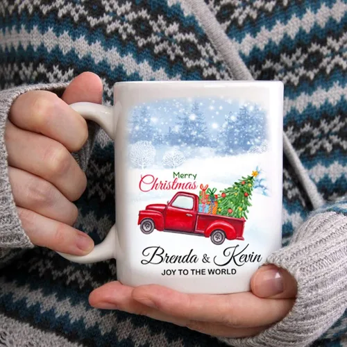Vista 5 de Yeh Gift Tazas de Navidad personalizadas. Taza de café personalizada con tu nombre y nombre de miembro de la familia. Regalos familiares