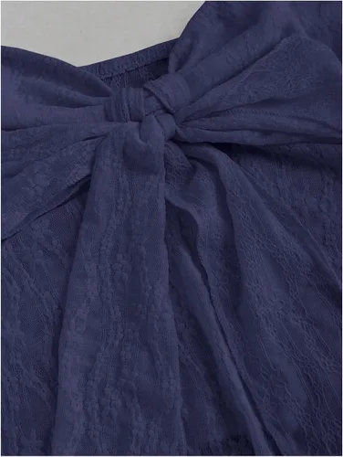 Vista 4 de SHENHE Top halter de encaje para mujer, nudo frontal, espalda descubierta, asimétrica, Y2k, coqueta, sin espalda, para salir