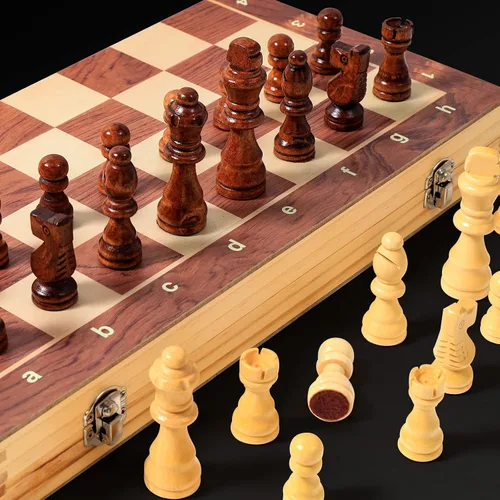 Vista 6 de Juego de ajedrez plegable de madera magnético de 15 x 15 pulgadas con 2 reinas adicionales, interior de tablero de juego hecho a mano