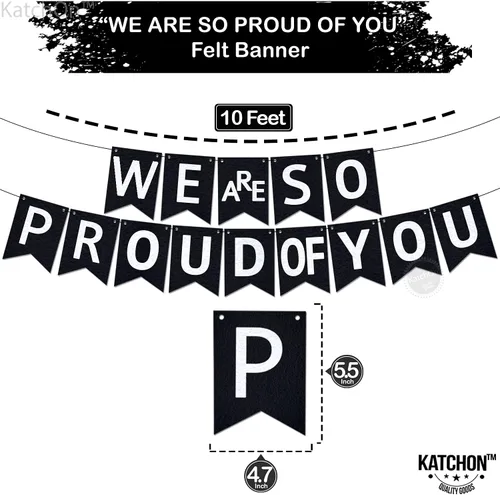 Vista 2 de KatchOn, Cartel con texto en inglés «We are So Proud of You» – Cartel de felicitaciones preencordado de 10 pies, cartel de graduación negro