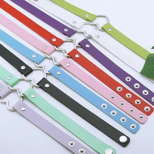 Vista 5 de ETHOON Gargantilla ajustable de piel con corazón estilo punk estilo gótico collar suave con cadena para mujeres y niñas
