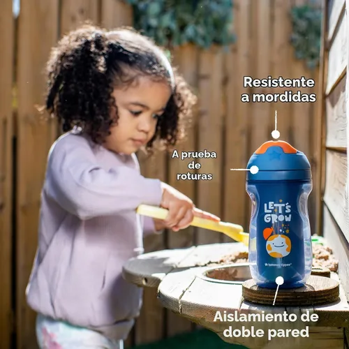 Vista 2 de Tommee Tippee Botella Sippee Aislada Superstar, 12m+, 9oz, Paquete de 3, Botella de Entrenamiento para Niños Pequeños sin Derrames, a Prueba