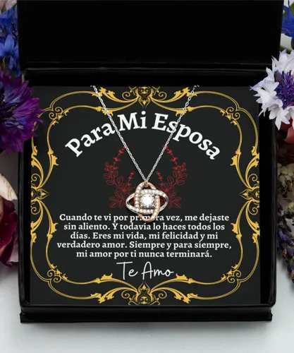 Vista 3 de Pendiente, Collar de Regalo Para Esposa En Forma De Corazon Plateado y Dorado Regalo Para Mujer Personalizado