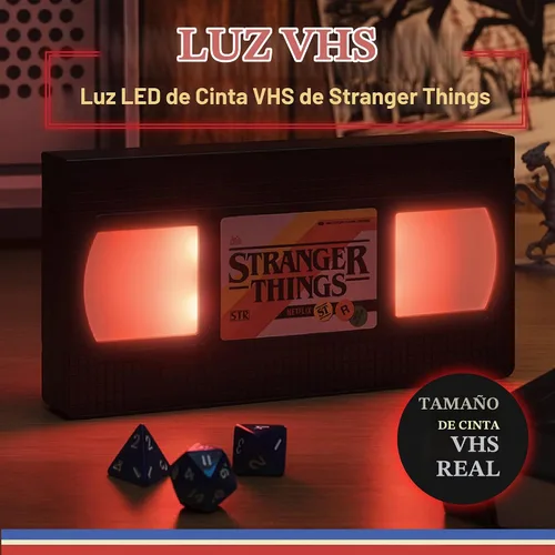 Vista 3 de Lámpara de Logotipo de VHS de Stranger Things de Paladone, Mercancía con Licencia Oficial