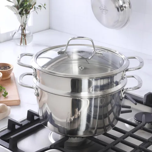 Vista 6 de Sur La Table Kitchen Essentials Chef's Deck - Horno holandés de acero inoxidable de 5.3 cuartos de galón con inserto de vapor y tapa de vidrio