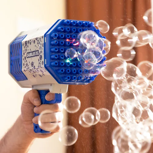 Vista 8 de Pistola de Burbujas Gigante con LED Gubles XL InnovaGoods