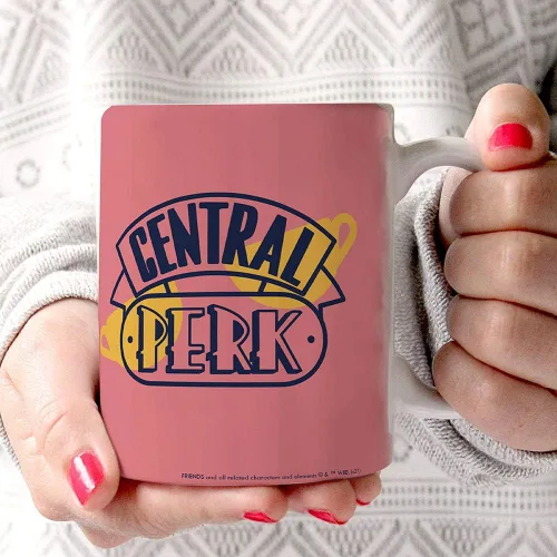 Vista 79 de Trend Setters Friends the Television Show – 25 años – Mercancía oficial – Taza de café o té de cerámica blanca de 11 onzas – perfecta para regalar