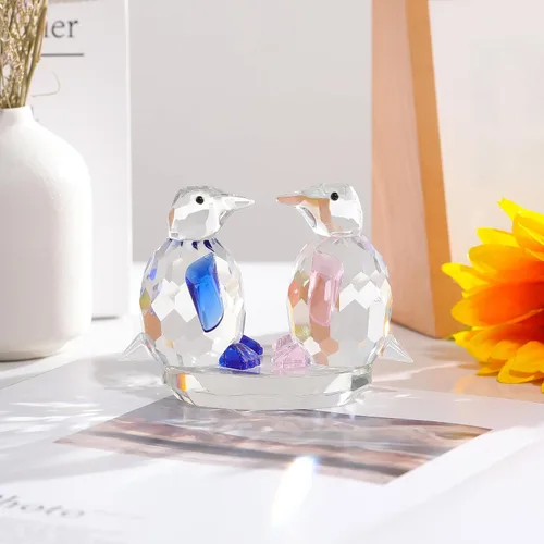 Vista 3 de Qianwei Regalos de pingüinos para mujeres y hombres, figuras de pingüinos de cristal de animales de cristal, pisapapeles, decoración del hogar
