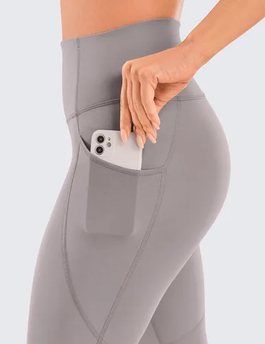 Vista 4 de CRZ YOGA Leggings capri de entrenamiento con sensación desnuda para mujer, 21 pulgadas, cintura alta, control de abdomen, pantalones de yoga