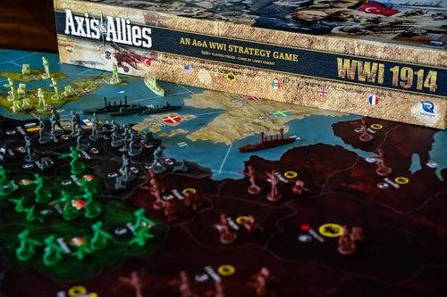Vista 4 de Renegade Game Studios: Axis & Allies: WWI 1914 - Un juego de mesa de guerra estratégico para 2 a 8 jugadores, edades de 14 años en adelante, juego