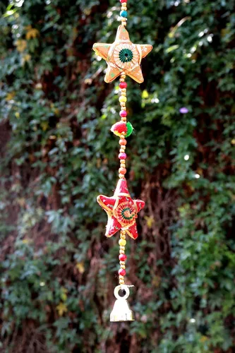 Vista 3 de Guirnalda india hecha a mano con capa colgante con campana decorativa para pared hecha a mano (1, estrellas)