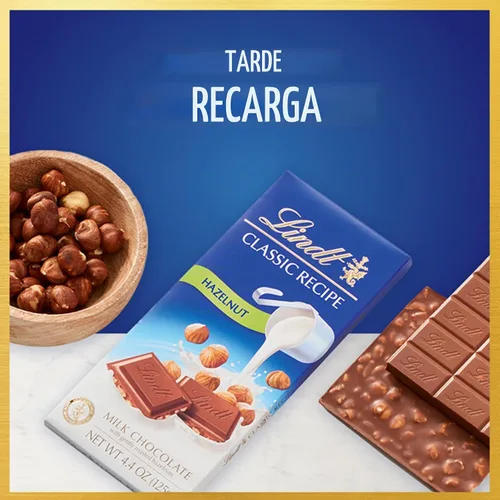 Vista 2 de Lindt CLASSIC RECETE Barra de caramelo de chocolate con leche de avellana, 4.4 onzas, paquete de 12
