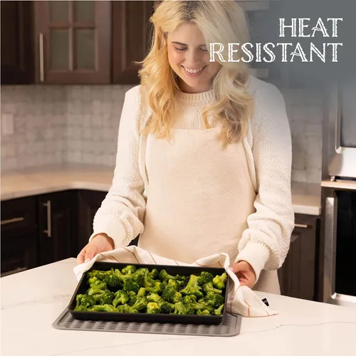 Vista 6 de Oizeir Tapete de silicona para secar platos, agujero de drenaje, antideslizante, resistente al calor, plegable. Ideal para platos, fregadero de Gris