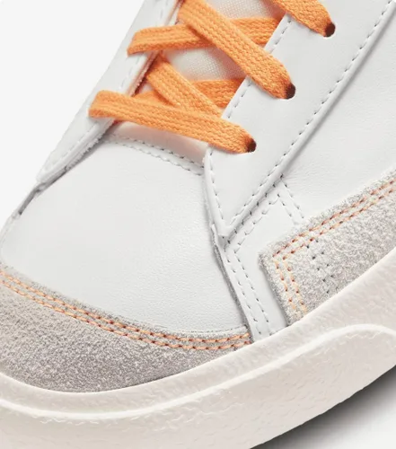 Vista 7 de Nike Blazer Mid 77 - Tenis para mujer