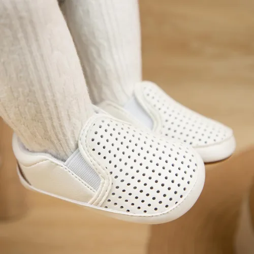 Vista 2 de Meckior - Zapatos para recién nacidos, tipo mocasines de lona con suela suave para recién nacidos, bebés, niños y niñas que estén dando sus primeros