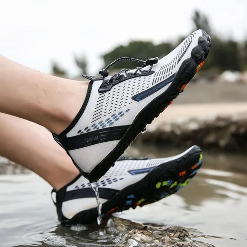 Vista 4 de Whatseaso Zapatos acuáticos para mujeres y hombres, de secado rápido, zapatos descalzos para buceo, natación, surf, aqua, caminar, playa, yoga