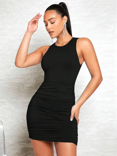 Vista 2 de Verdusa Vestido corto sin mangas con cuello redondo y espalda cruzada para mujer