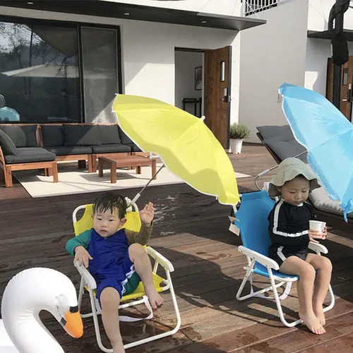 Vista 4 de Silla de playa baja con sombrilla, silla de camping plegable con toldo para niños y adultos, sillas de camping portátiles para niños, silla