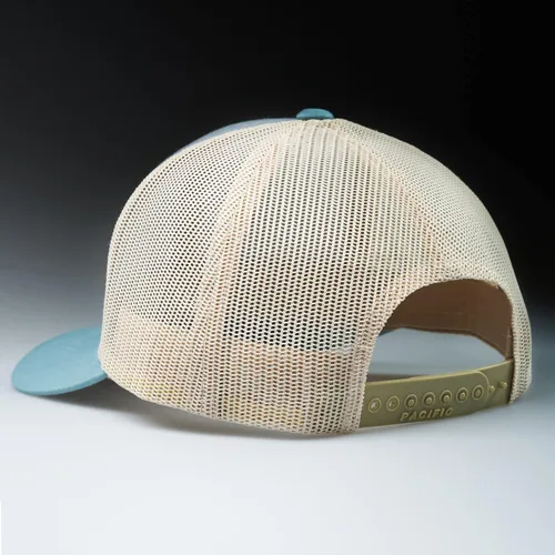 Vista 2 de LARIX Trucker Hat Wild Mountain Negro
