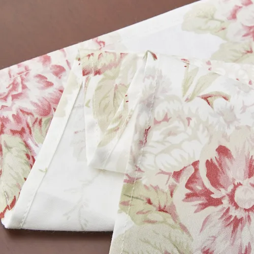 Vista 4 de DaDalogy Bedding - Juego de 4 servilletas de algodón suave con diseño botánico de rosas de casa de campo con un toque de menta, preciosa decoración