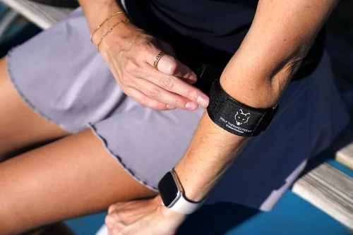 Vista 8 de Dr. Wolf - Codera de tenis - Correa de compresión ajustable para antebrazo para tendinitis, mouse y codo de computadora, alivio del dolor de codo