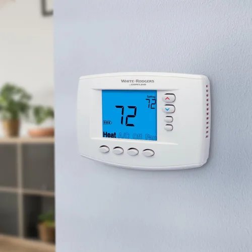Vista 7 de White-Rodgers Serie 90 azul, termostato programable, 1F95EZ-0671